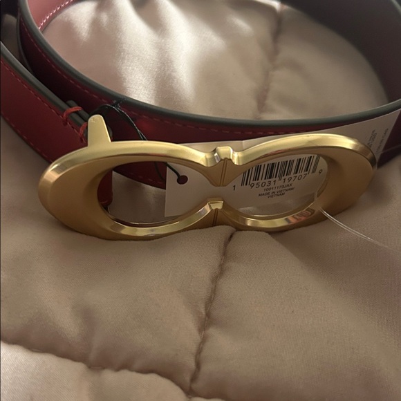 Coach Red Belt with Gold Buckle - Picture 6 of 10